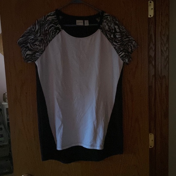 Chico’s Print Lace Sleeve Tunic Zenergy - Picture 1 of 5